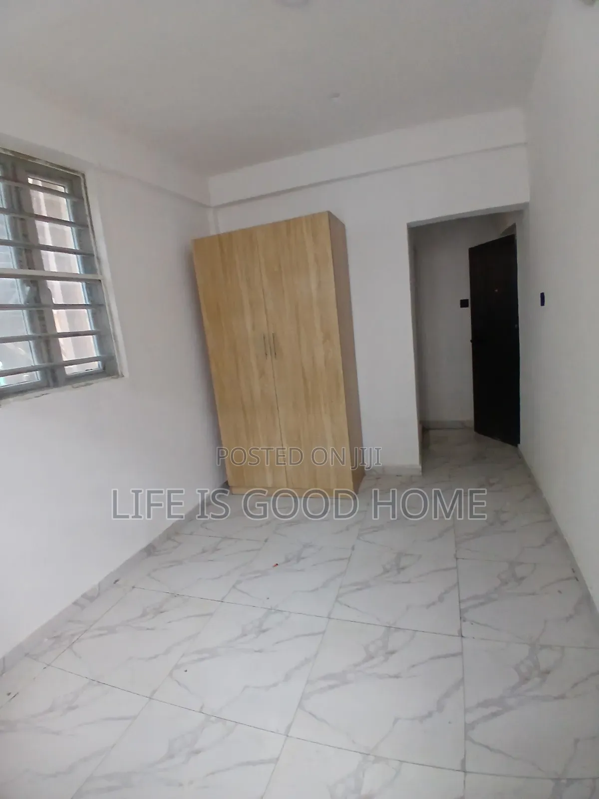 2bdrm Apartment in Royal Pine, Chevron for rent