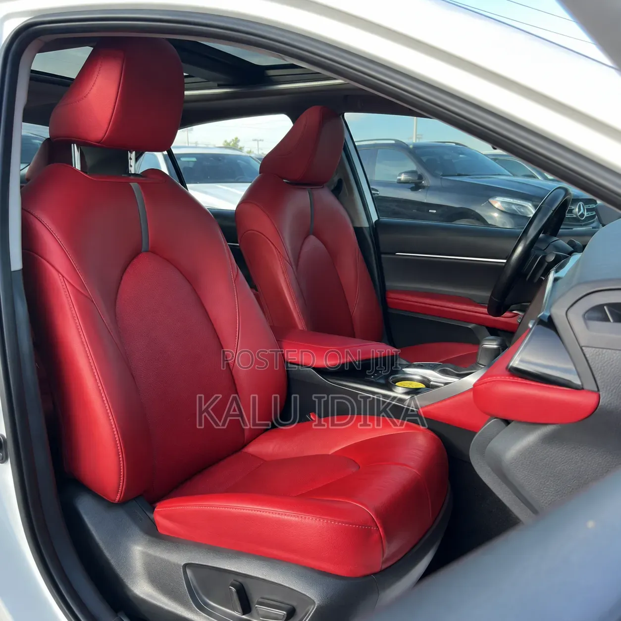 Toyota Camry XSE (2.5L 4cyl 8A) 2019 White
