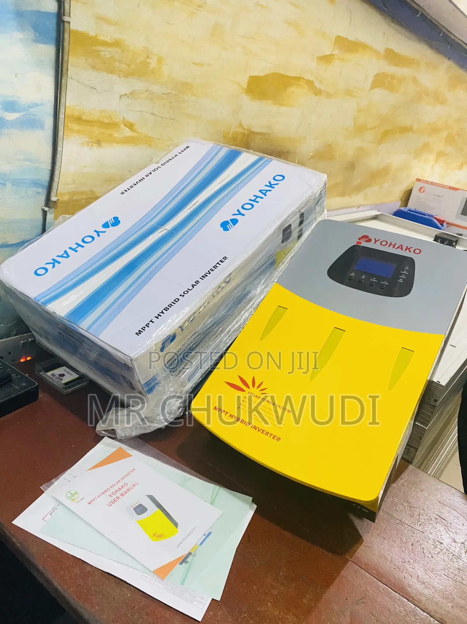 1.5kva 24v Yohako Hybrid Solar Inverters With MPPT Controller