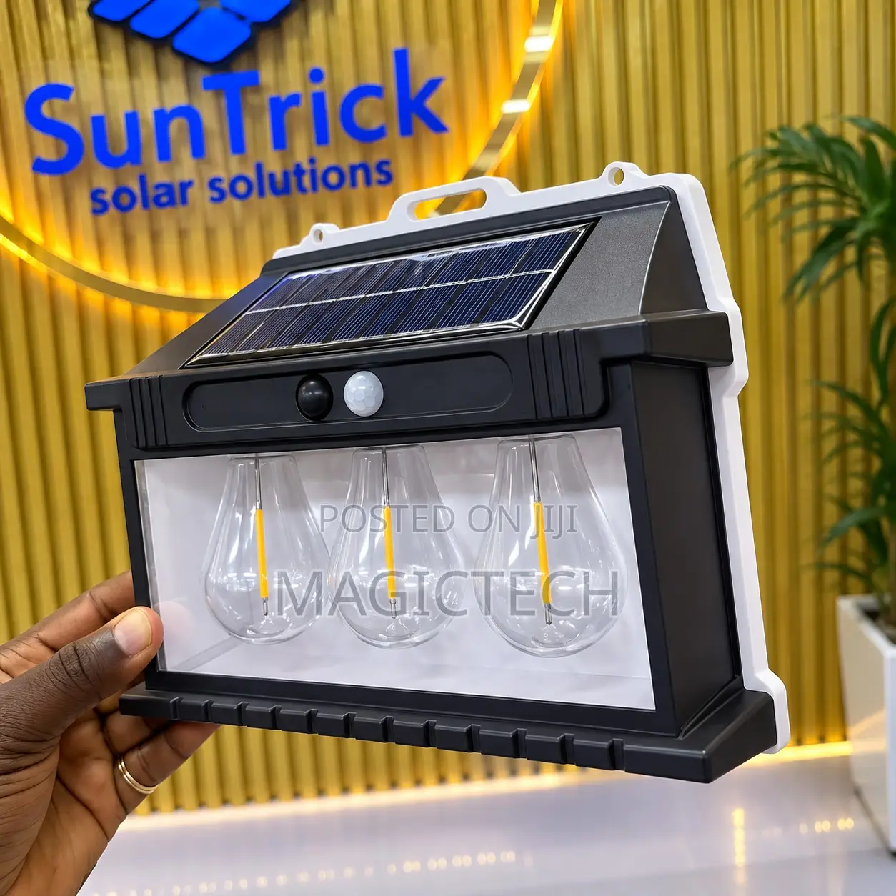 Suntrick Solar Wall Lamp