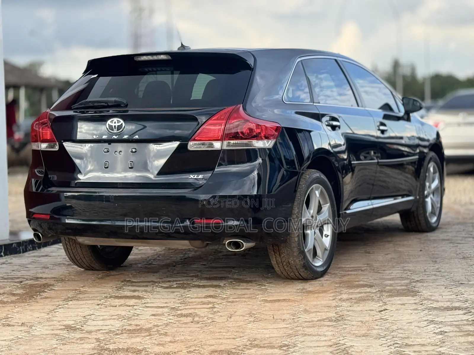 Toyota Venza XLE 2015 Black