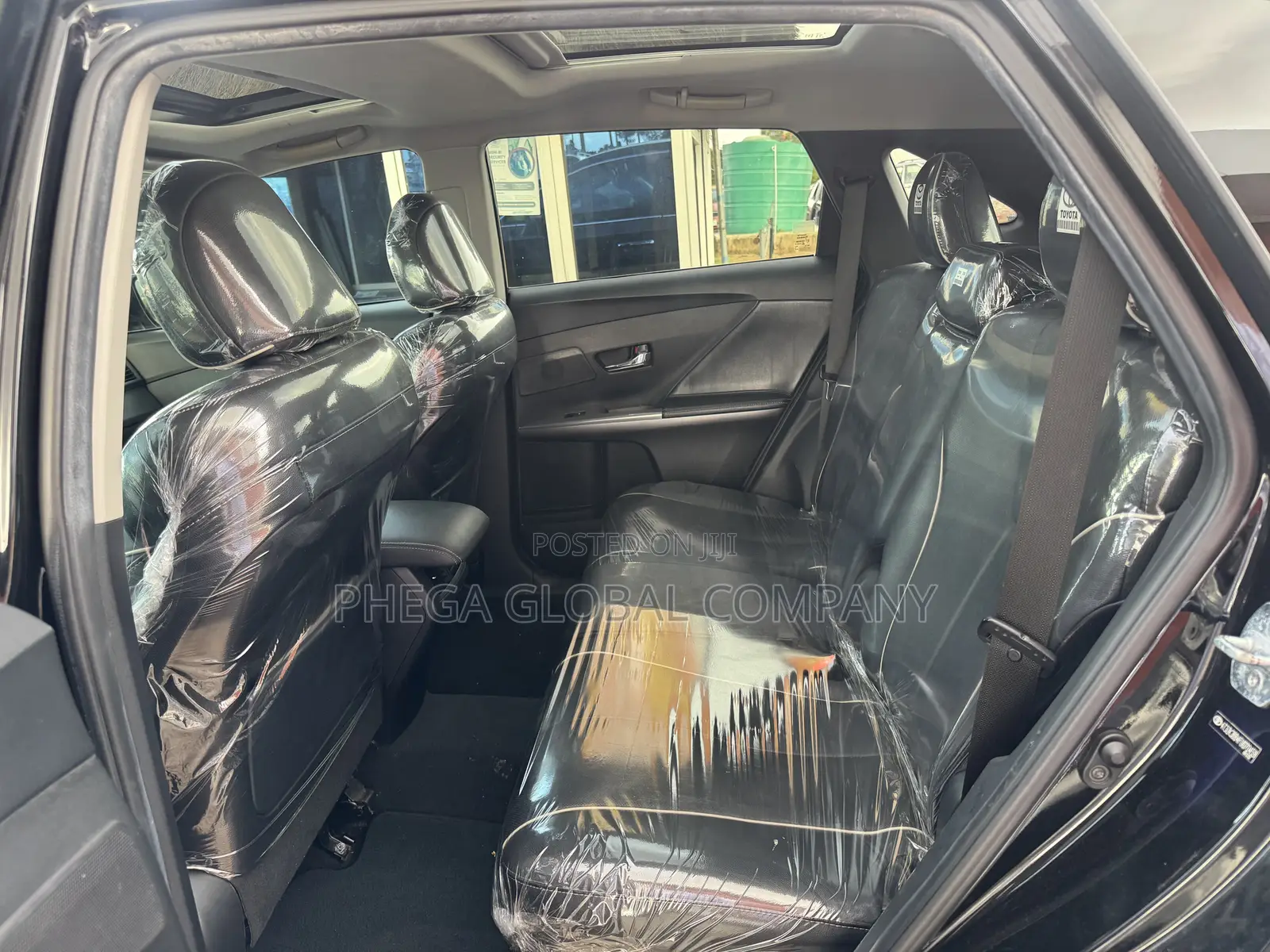 Toyota Venza XLE 2015 Black