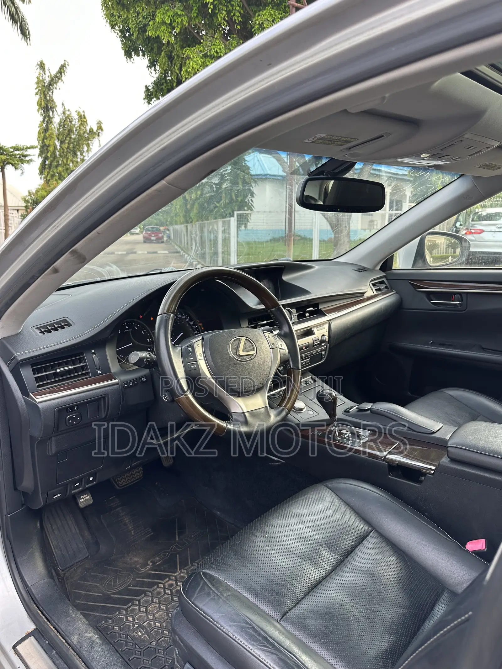 Lexus ES 350 FWD 2013 Silver