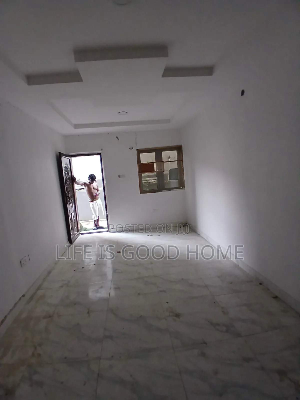 Studio Apartment in Osapa London Estate for rent