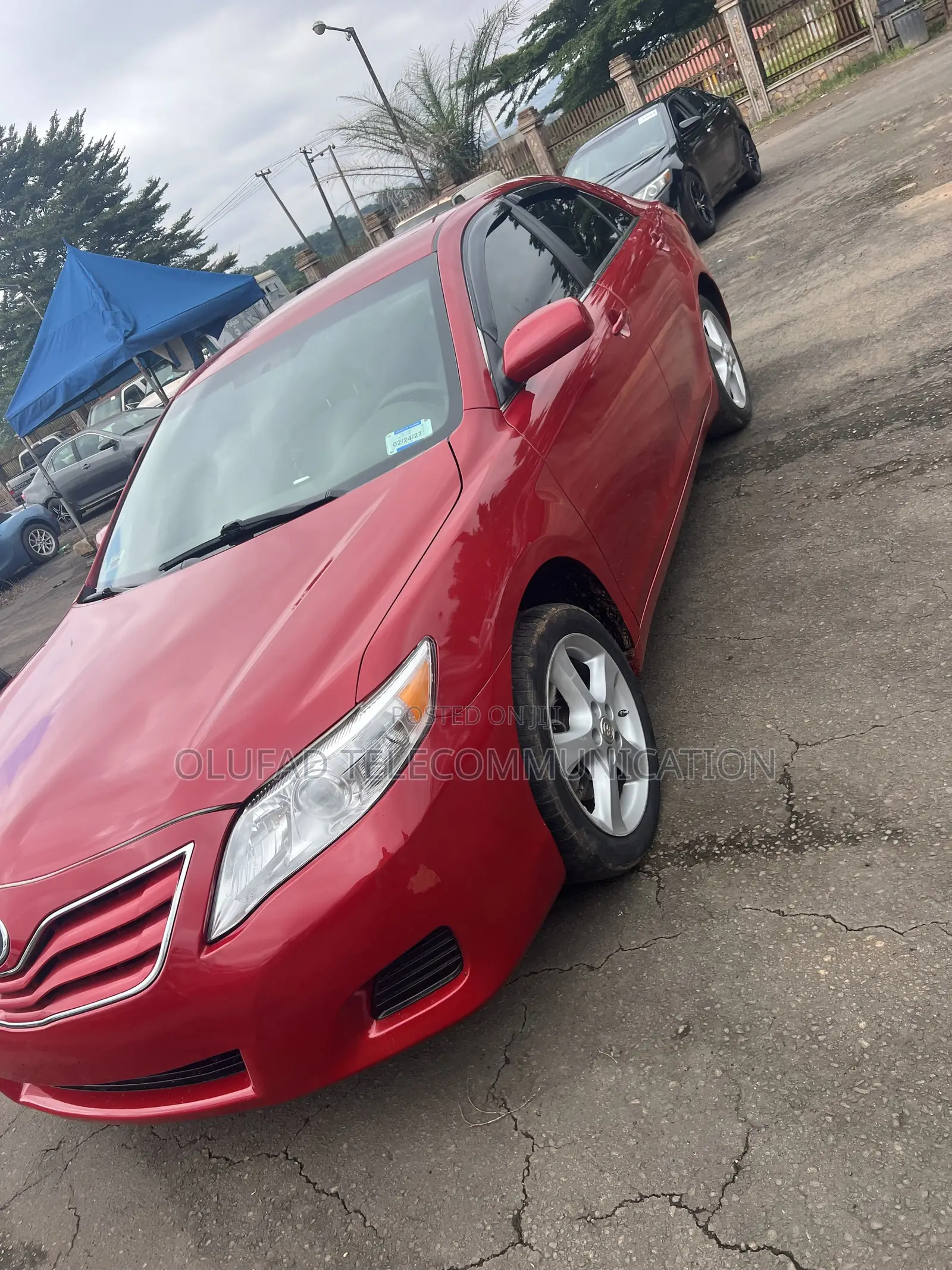 Toyota Camry LE 4dr Sedan (2.5L 4cyl 6A) 2011 Red