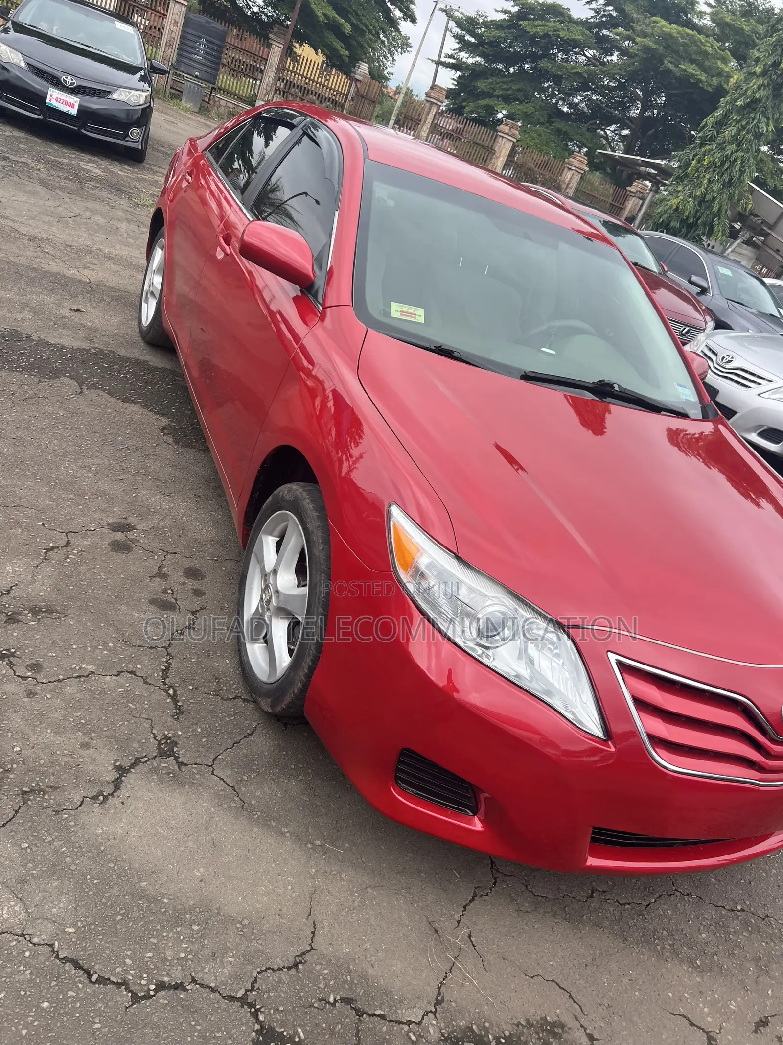 Toyota Camry LE 4dr Sedan (2.5L 4cyl 6A) 2011 Red