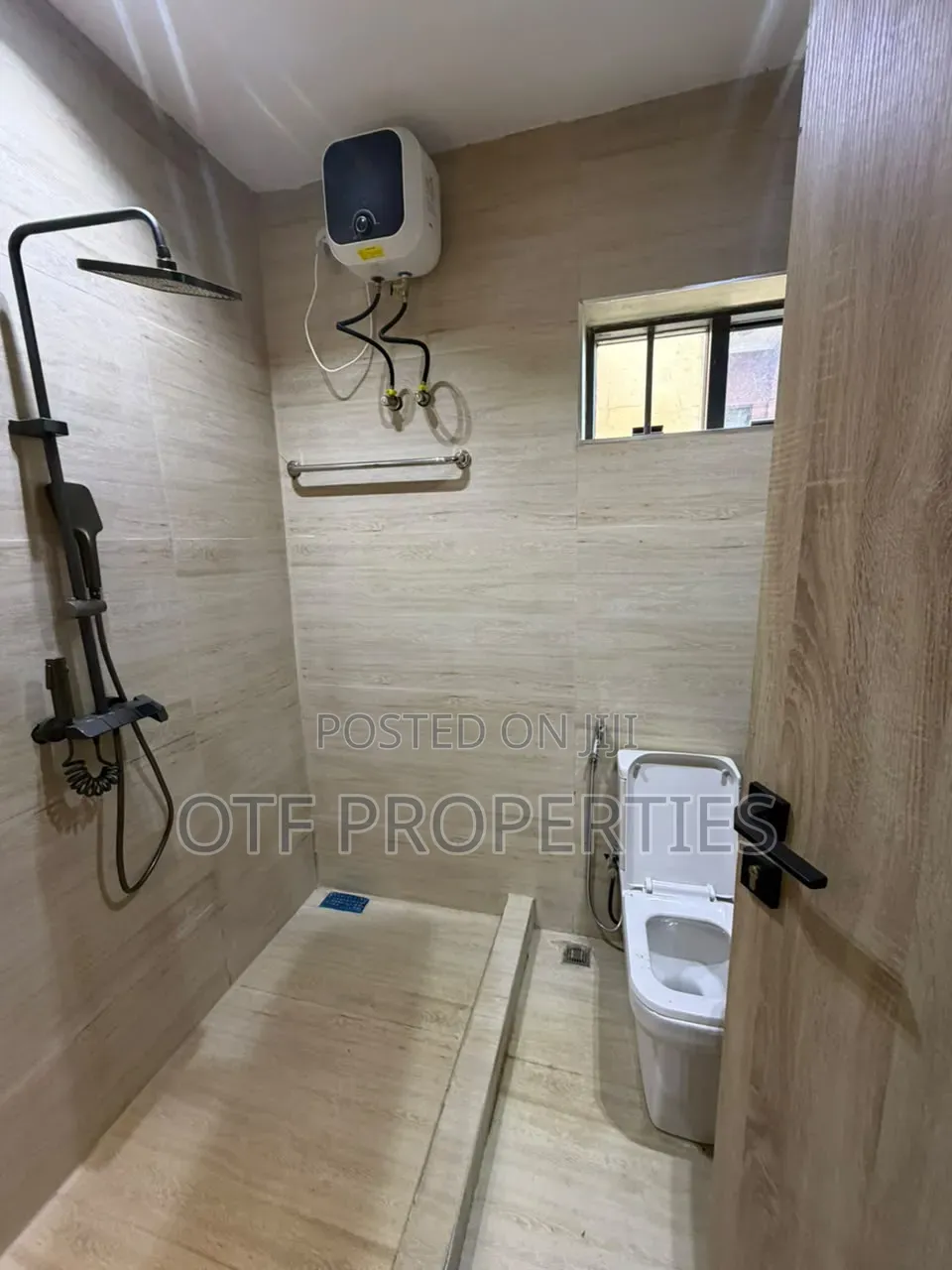 5bdrm Duplex in Wuse for rent