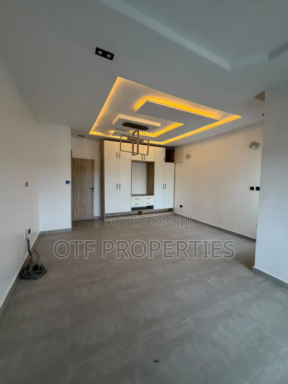 5bdrm Duplex in Wuse for rent