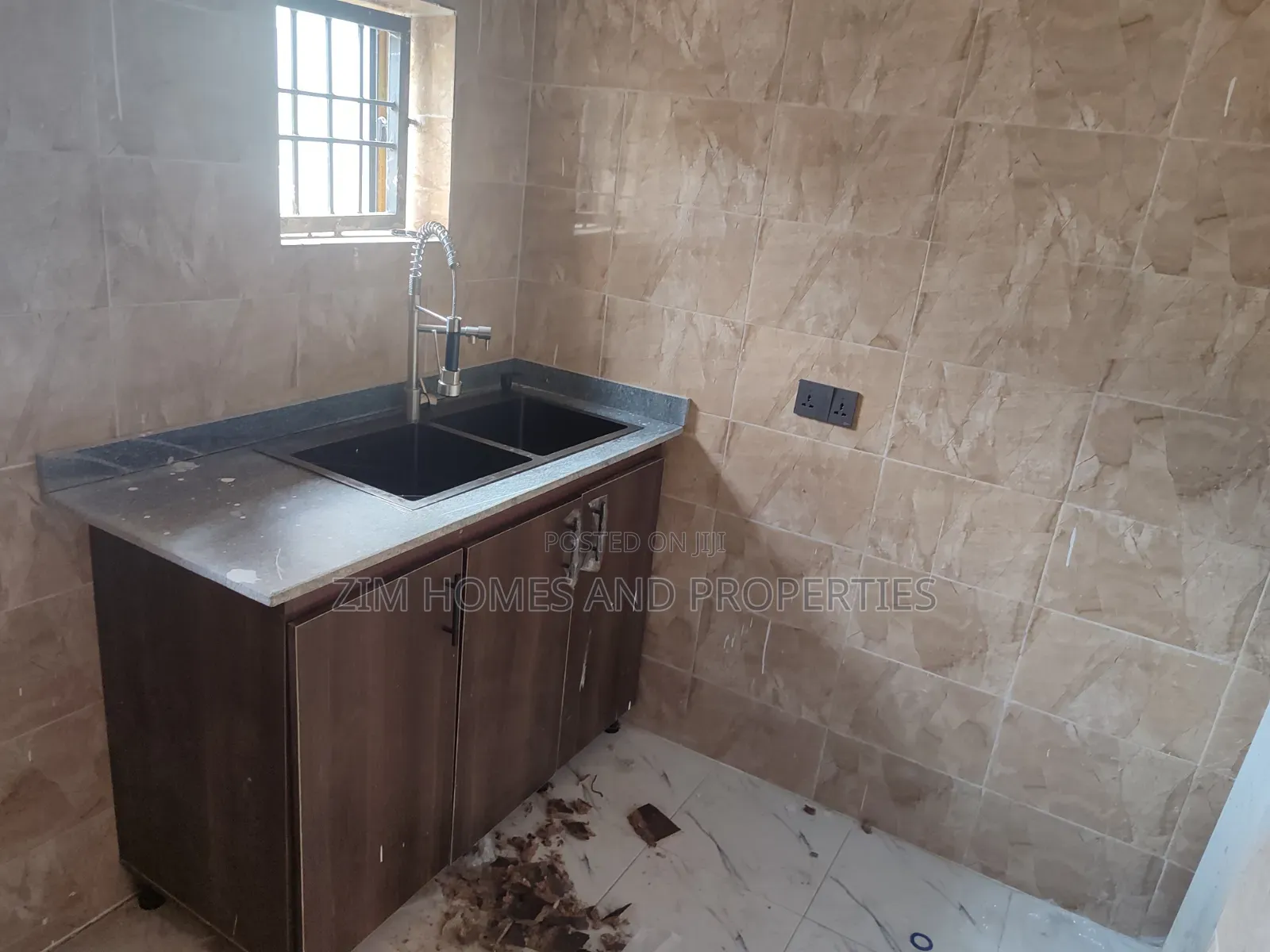 1bdrm Bungalow in Zim Homes And, Area 11 for rent