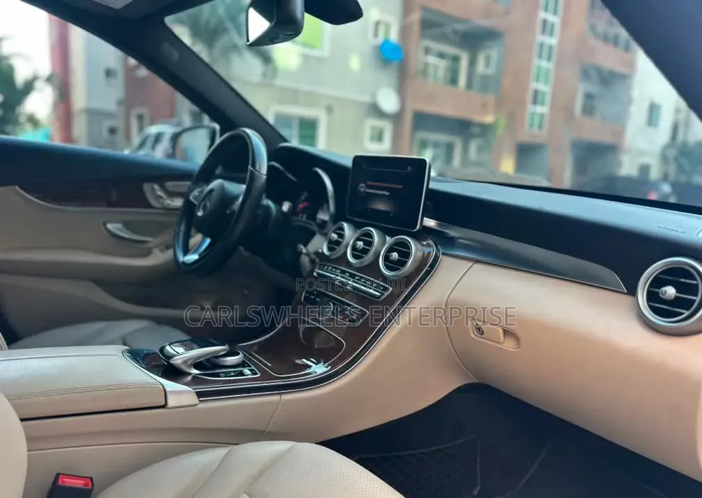 Mercedes-Benz C300 2015 White