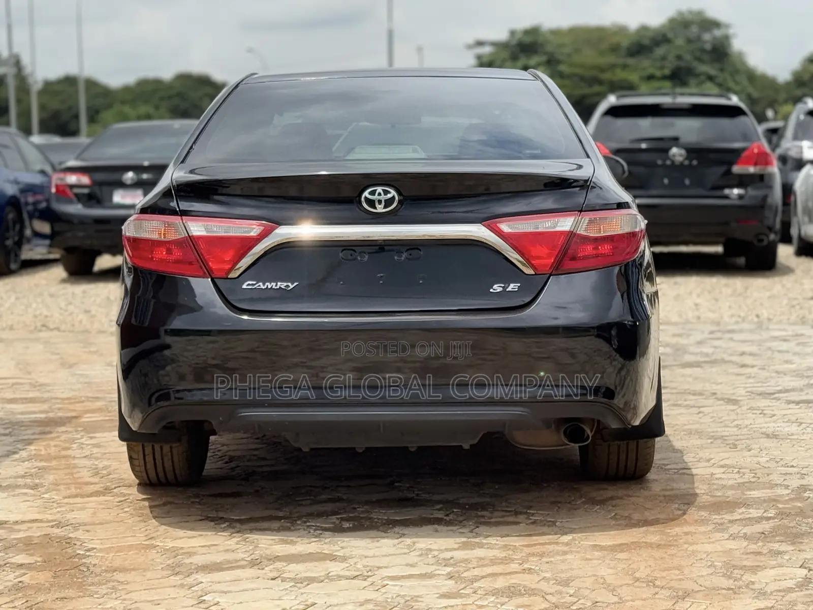Toyota Camry SE 4dr Sedan (2.5L 4cyl 6A) 2015 Black