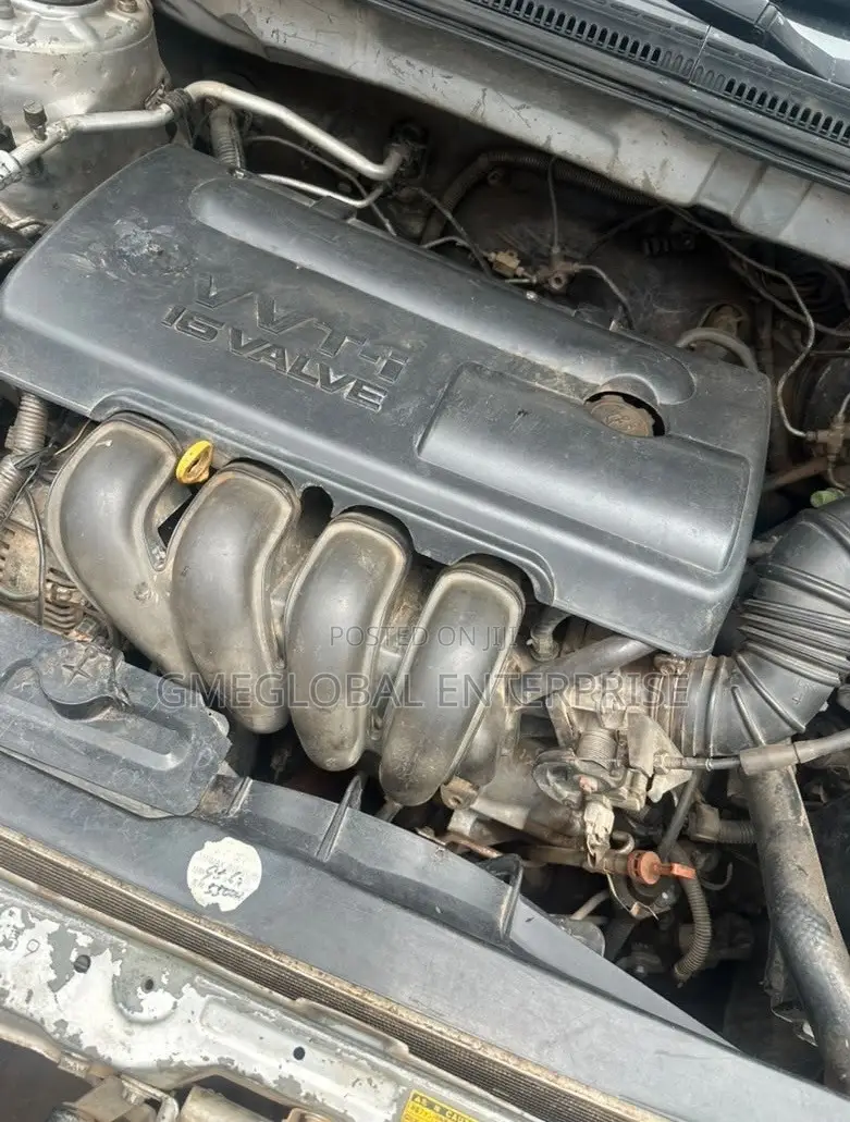 Toyota Corolla 2004 Silver