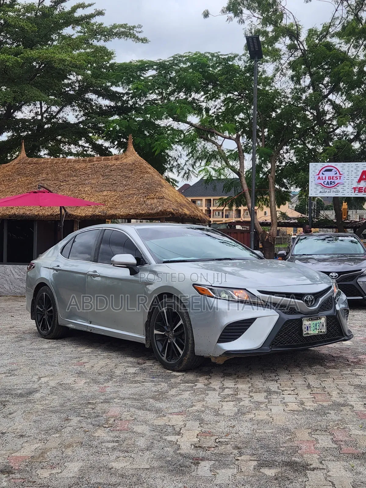 Toyota Camry 2018 Silver