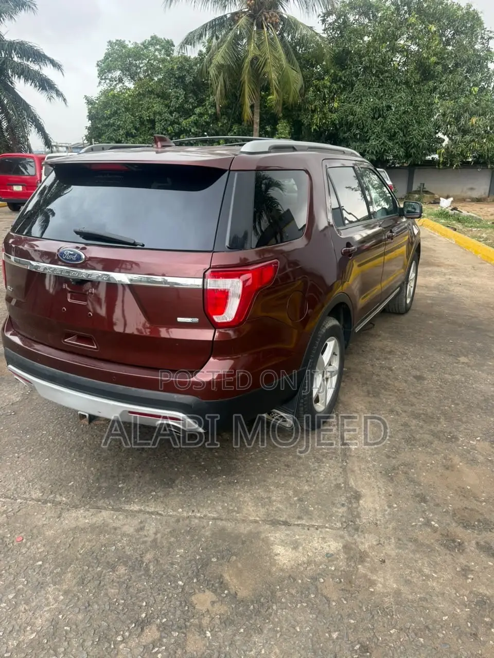 Ford Explorer XLT 4dr SUV (3.5L 6cyl 6A) 2016 Brown
