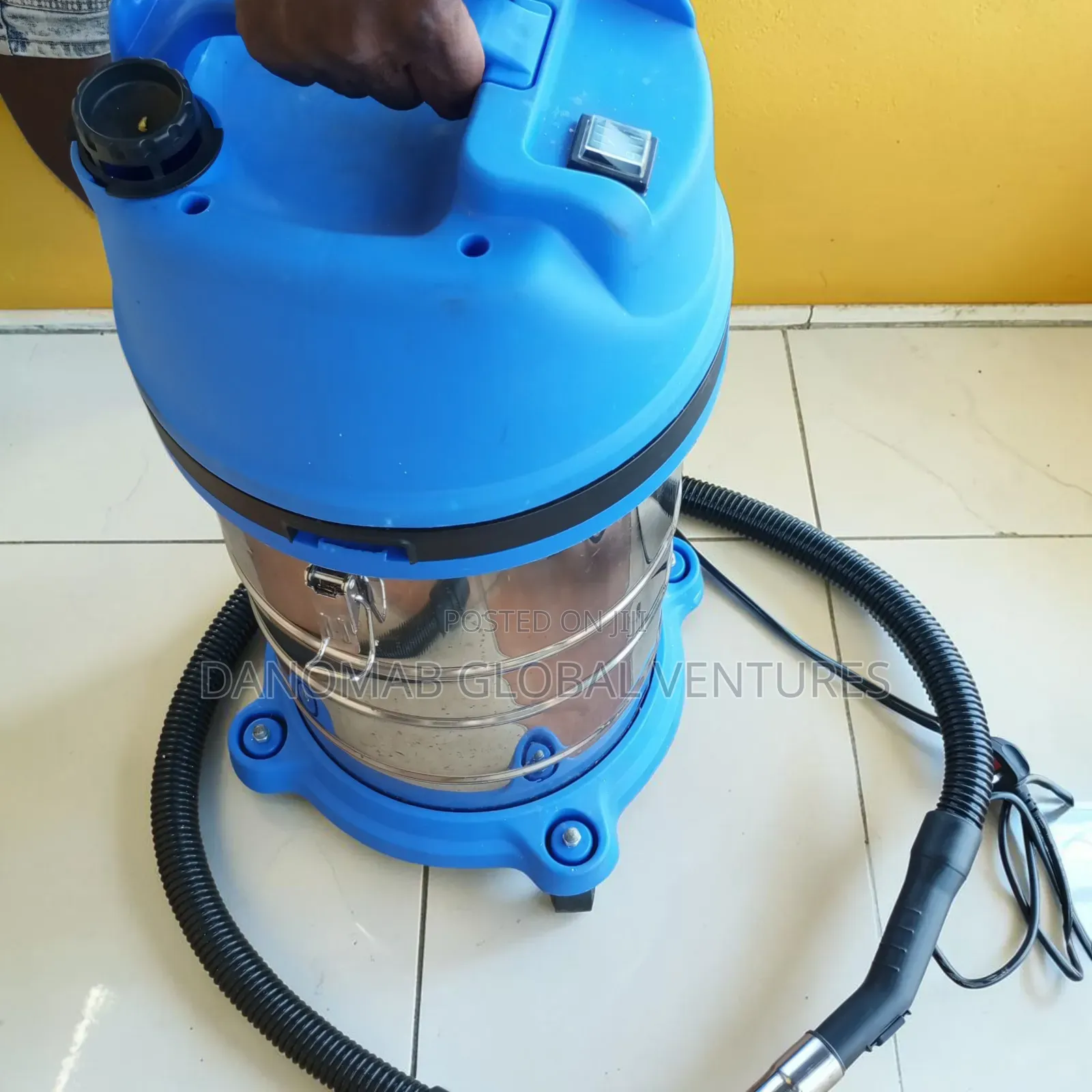 Industrial Wet and Dry Vacuum Cleaner With Inbuilt Blower 4 Tough Jobs