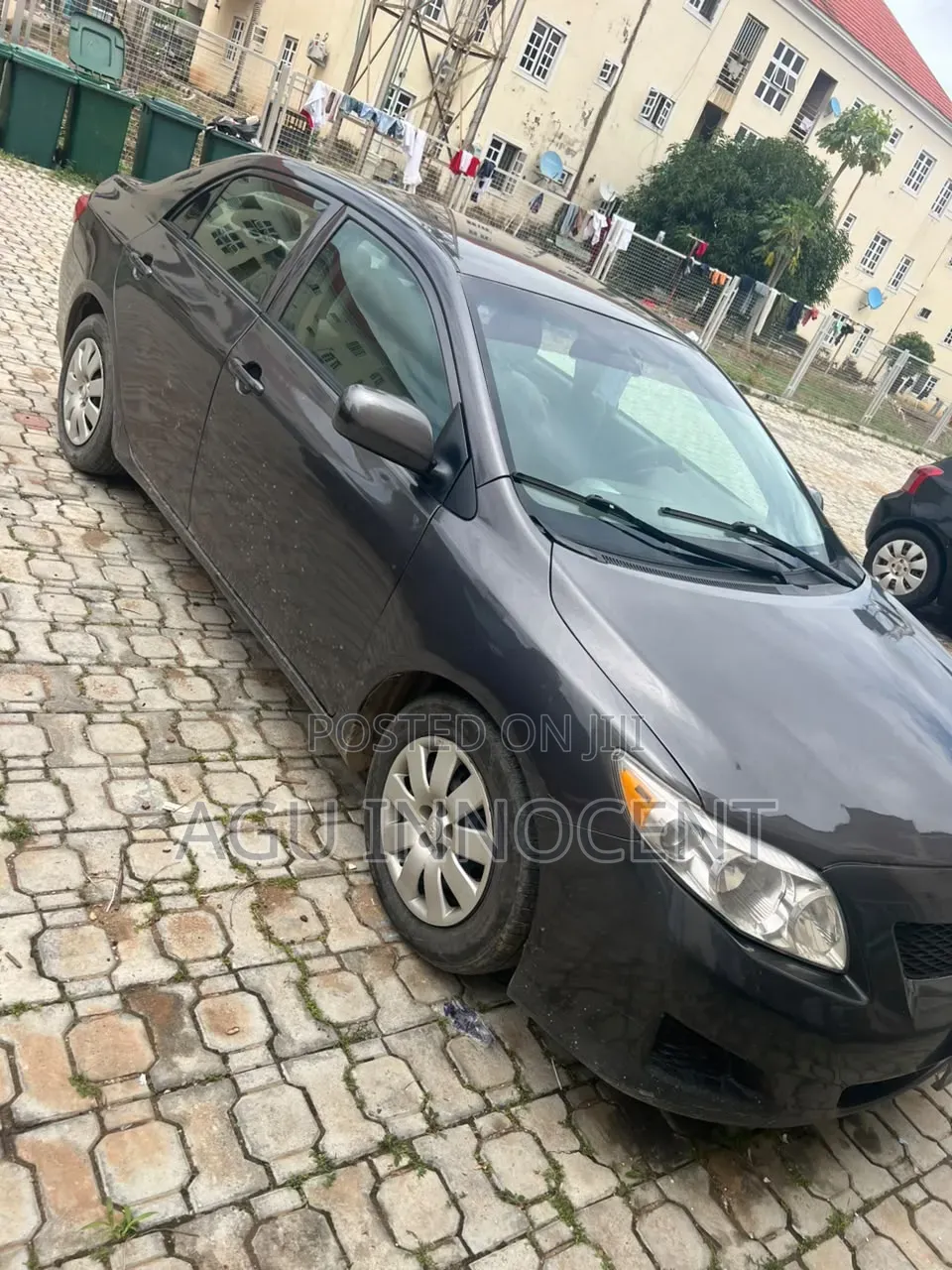 Toyota Corolla LE 4dr Sedan (1.8L 4cyl 4A) 2010 Gray