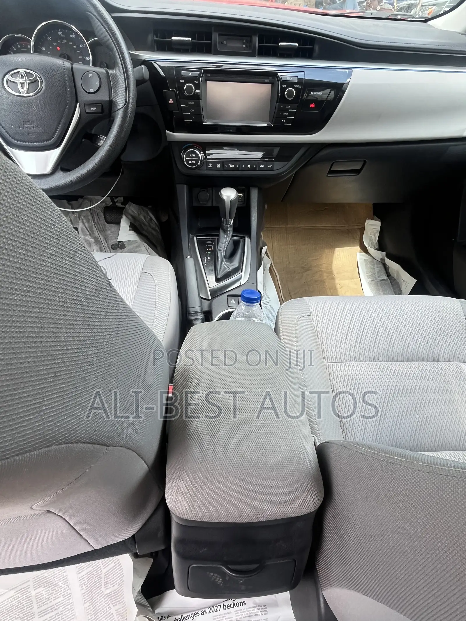 Toyota Corolla 2014 Red