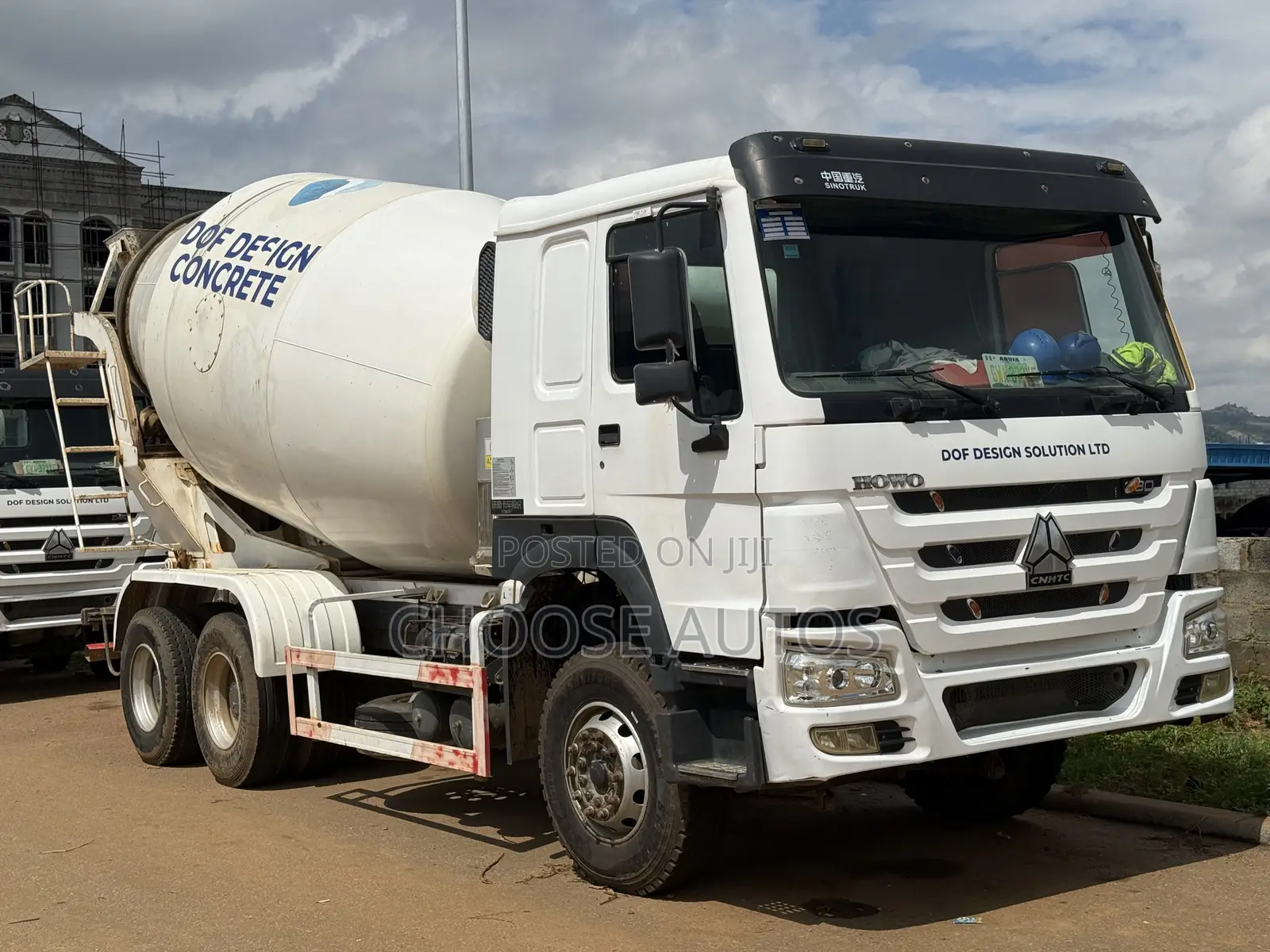 SinoTruck HOWO Concrete Mixer