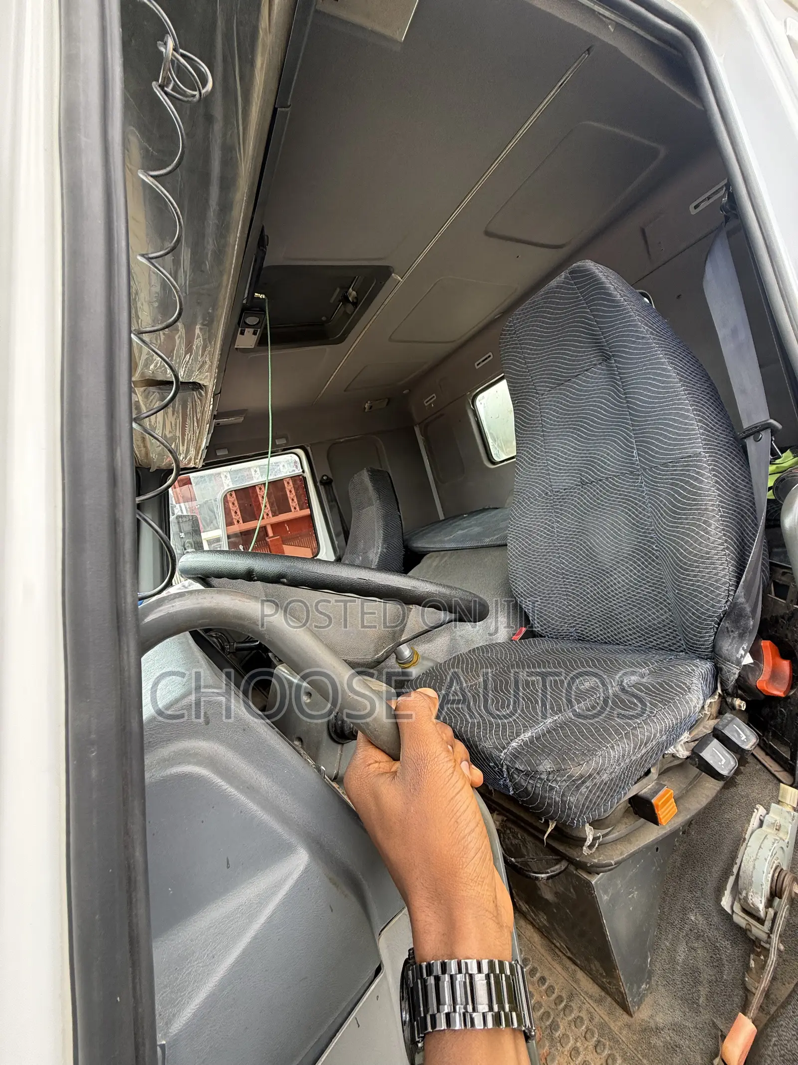 SinoTruck HOWO Concrete Mixer