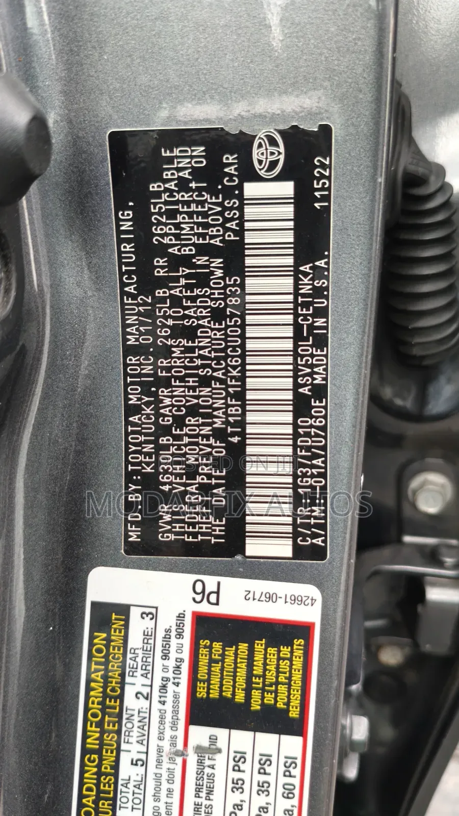 Toyota Camry LE 4dr Sedan (2.5L 4cyl 6A) 2012 Gray