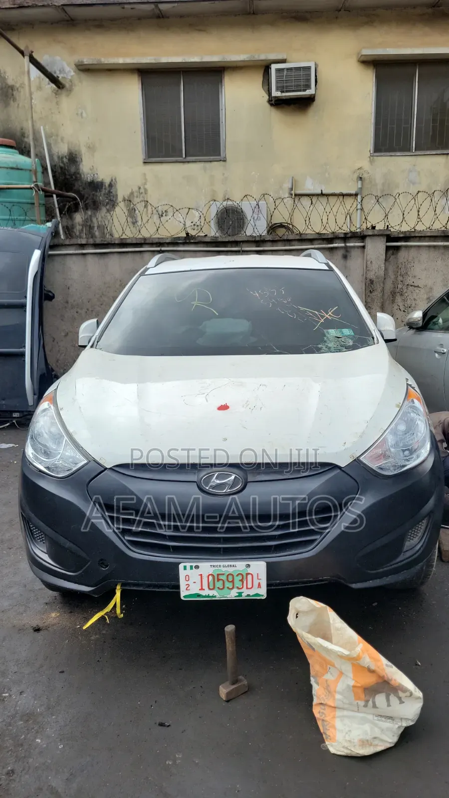 Hyundai Hood and Lights Available