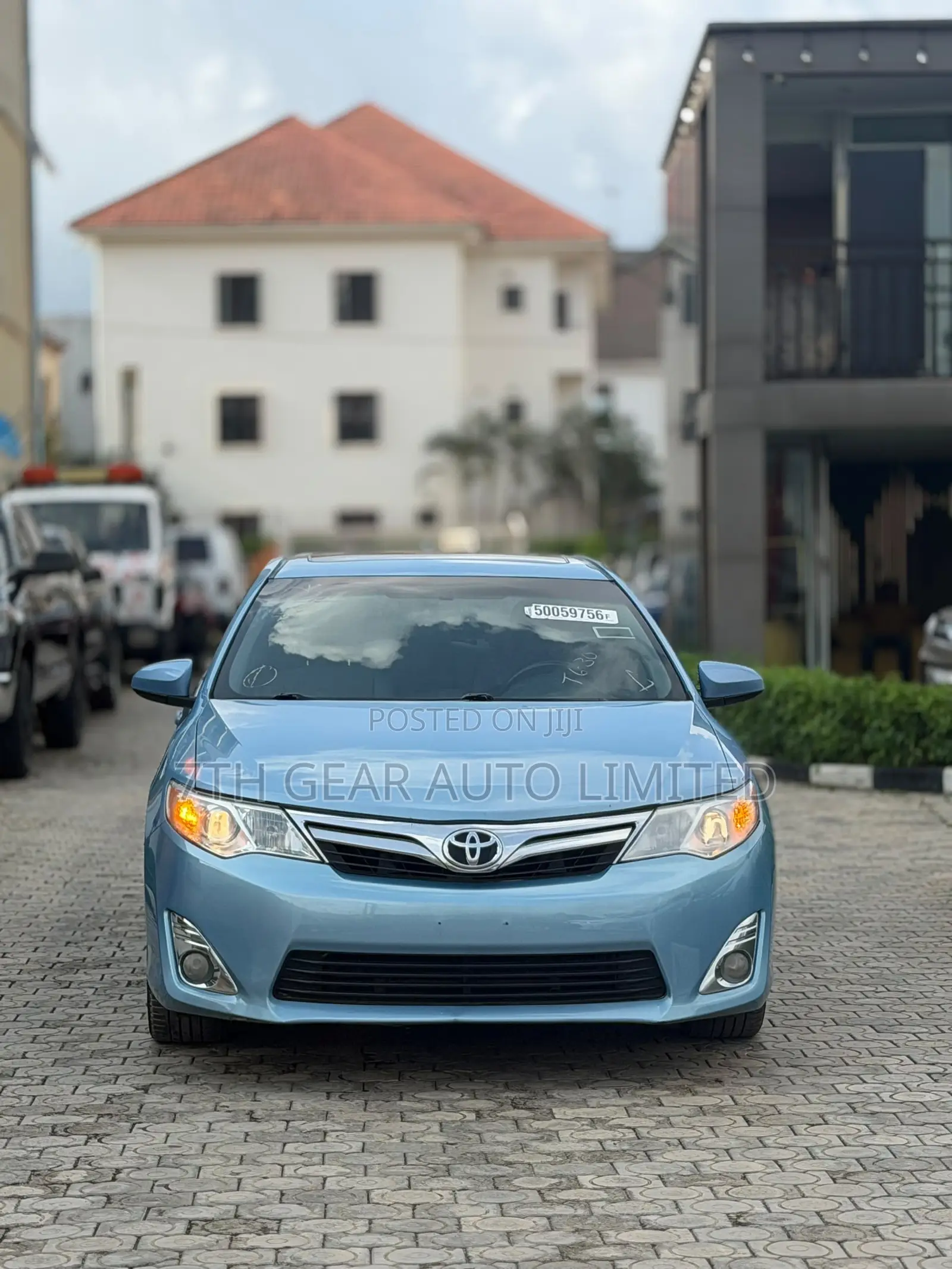 Toyota Camry XLE 4dr Sedan (2.5L 4cyl 6A) 2013 Blue