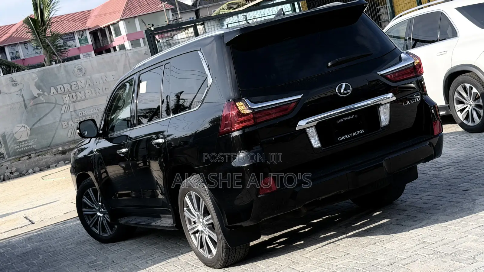 Lexus LX 570 (5 seats) AWD 2018 Black