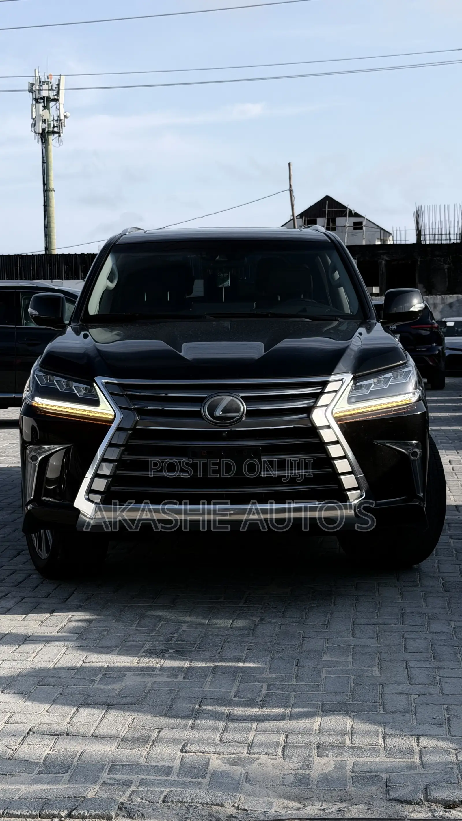 Lexus LX 570 (5 seats) AWD 2018 Black