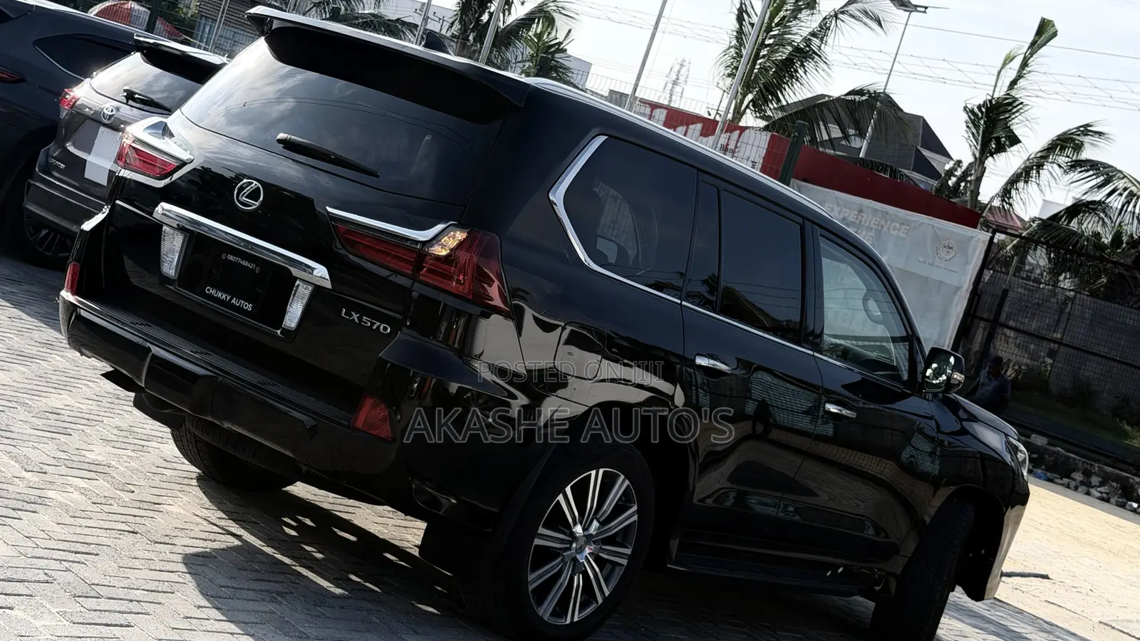 Lexus LX 570 (5 seats) AWD 2018 Black