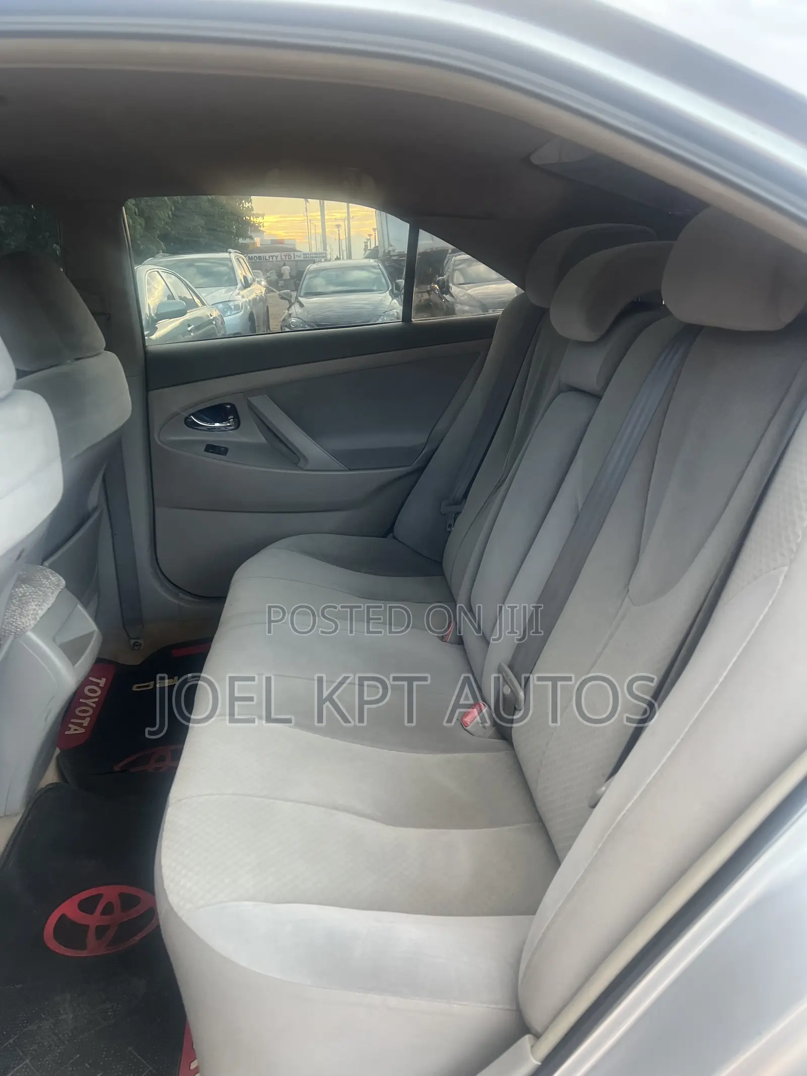 Toyota Camry 2008 Silver