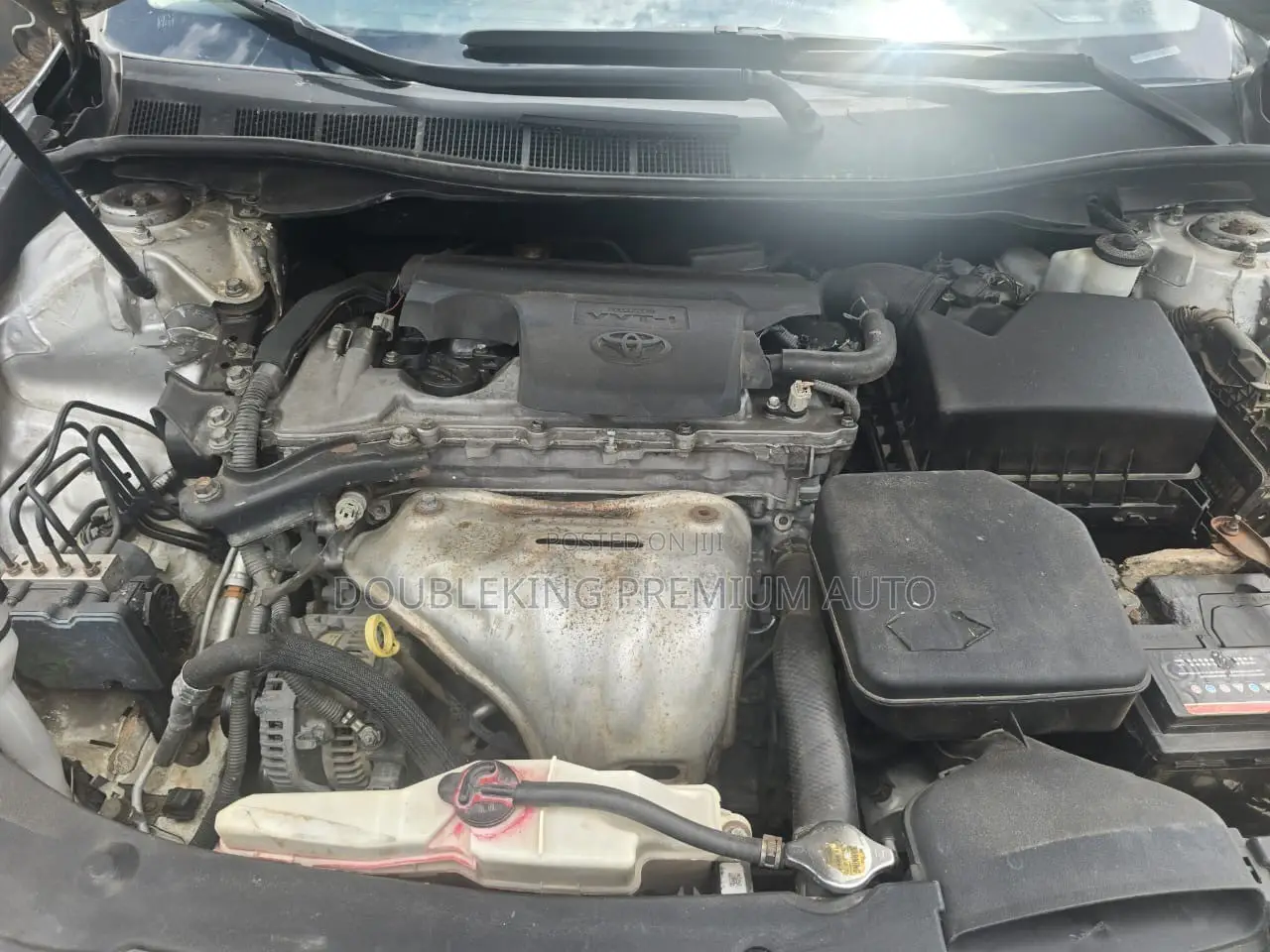 Toyota Camry XLE 4dr Sedan (2.5L 4cyl 6A) 2014 Silver