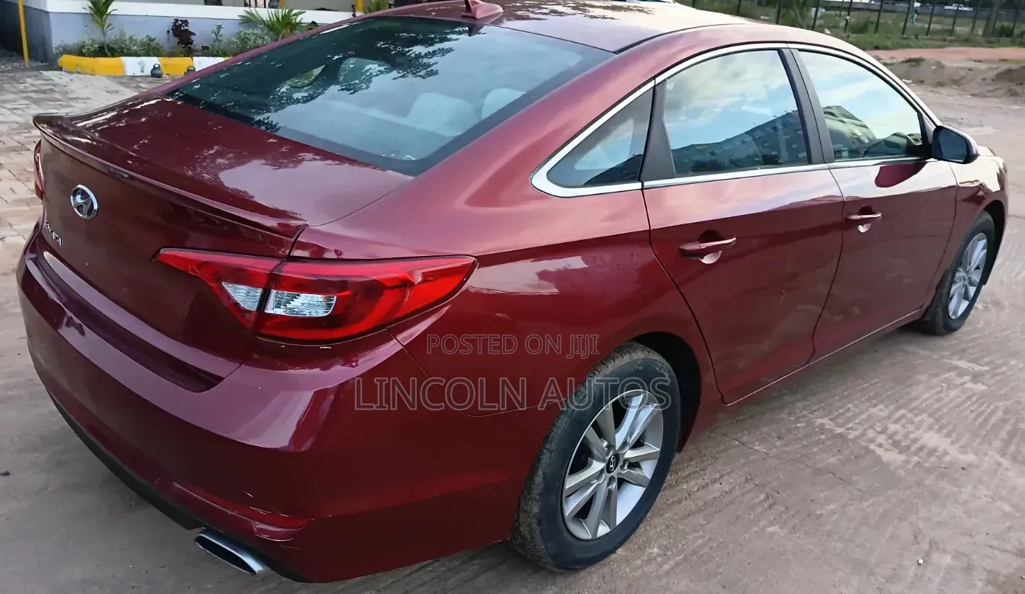 Hyundai Sonata 2015 Maroon