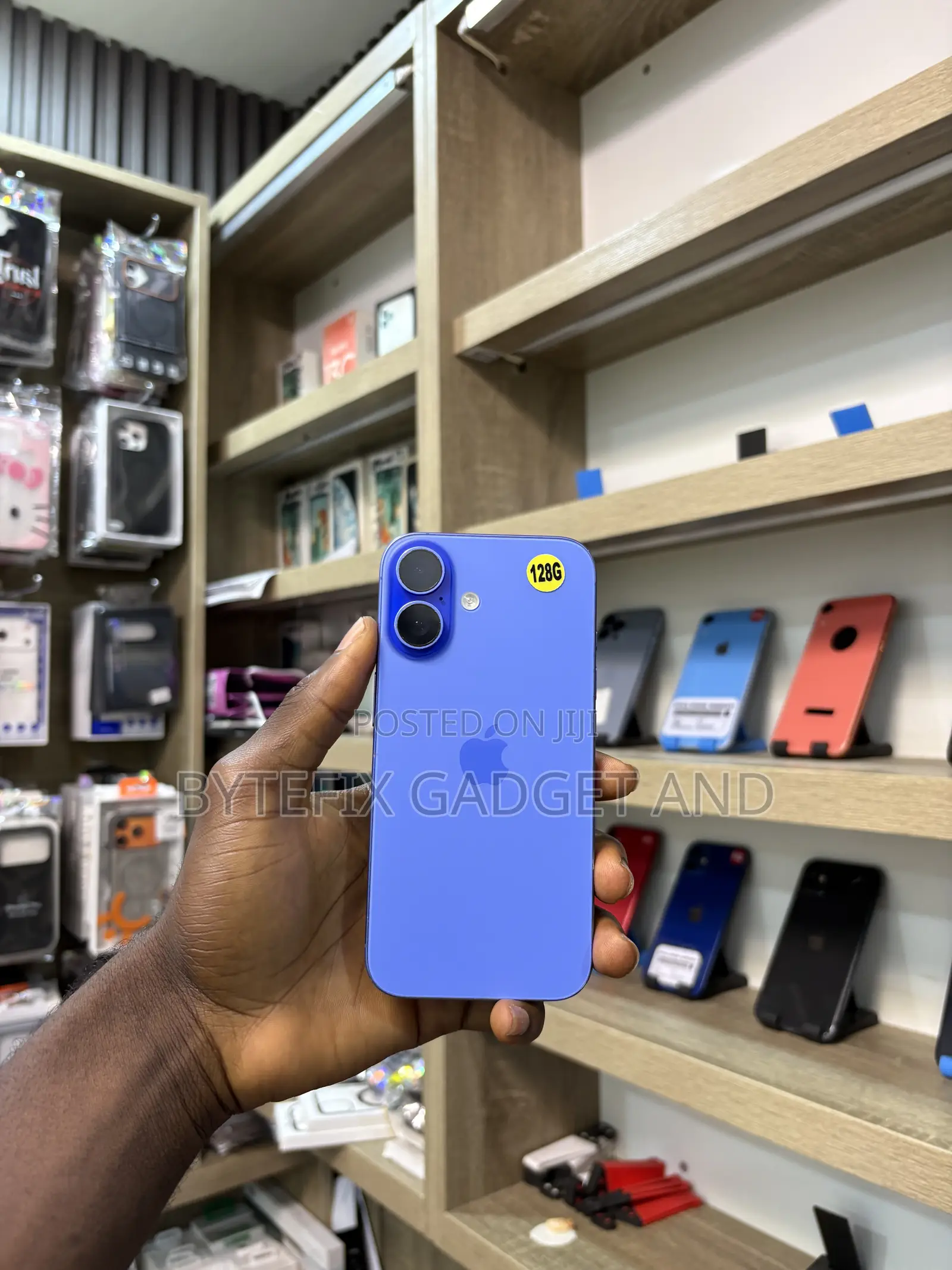Apple iPhone 16 128 GB Blue
