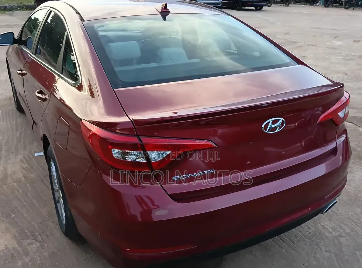 Hyundai Sonata 2015 Maroon