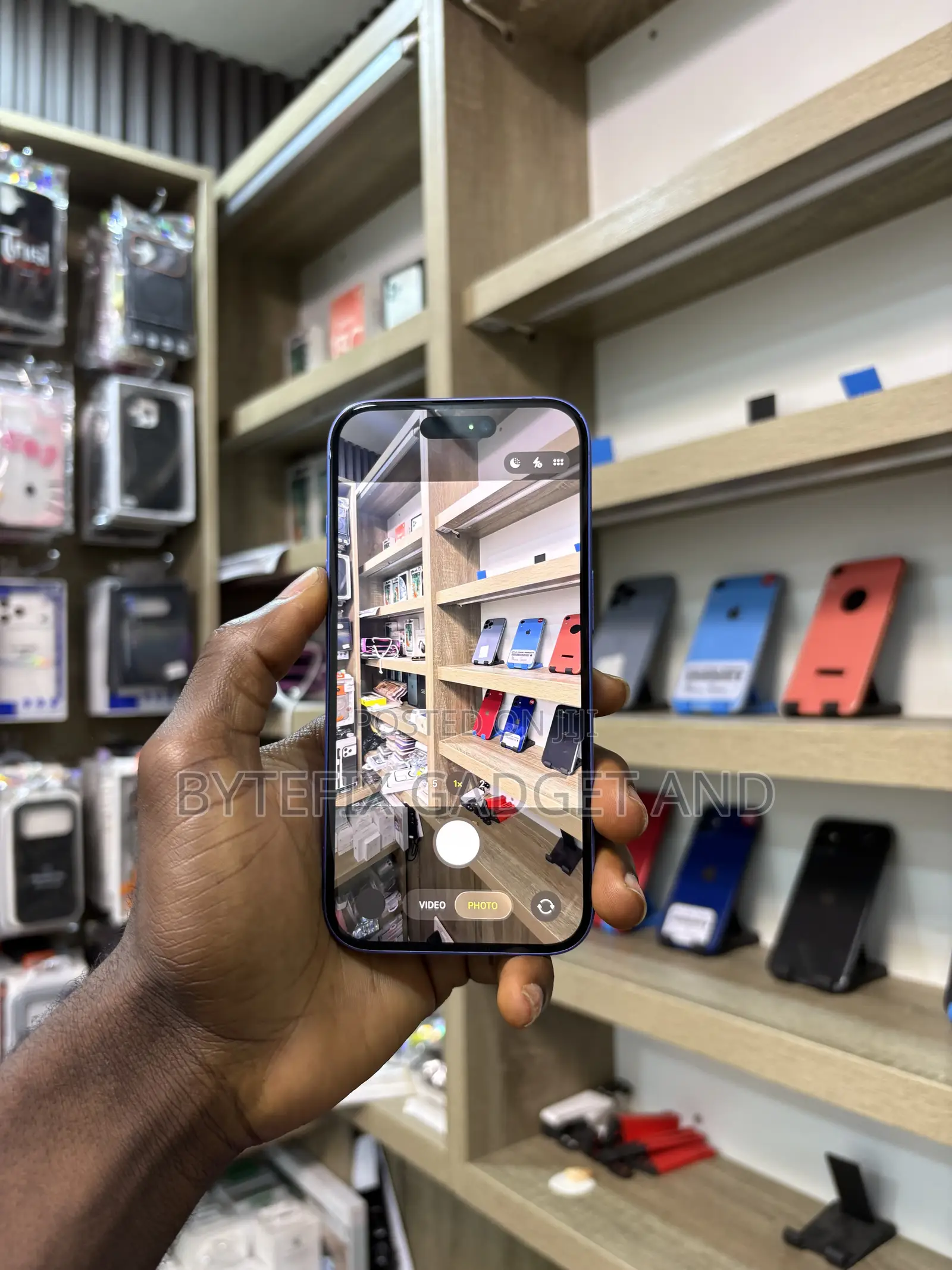 Apple iPhone 16 128 GB Blue