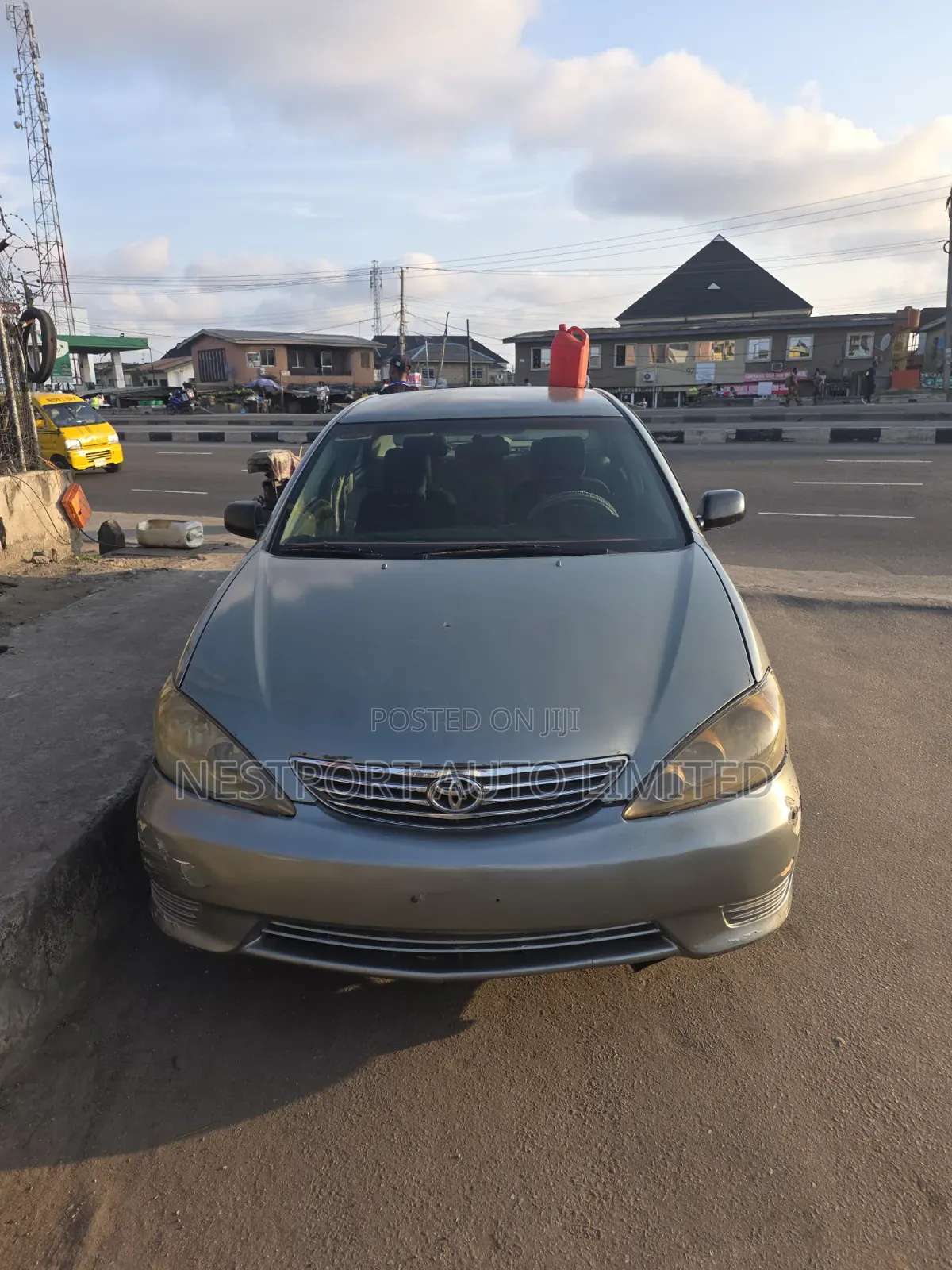 Toyota Camry SE 4dr Sedan (2.4L 4cyl 5A) 2006 Gray