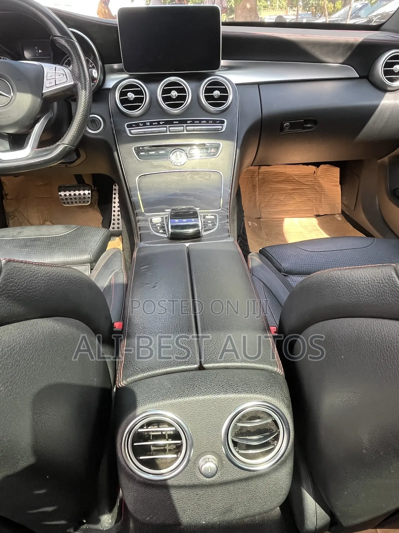 Mercedes-Benz C450 2016 Green