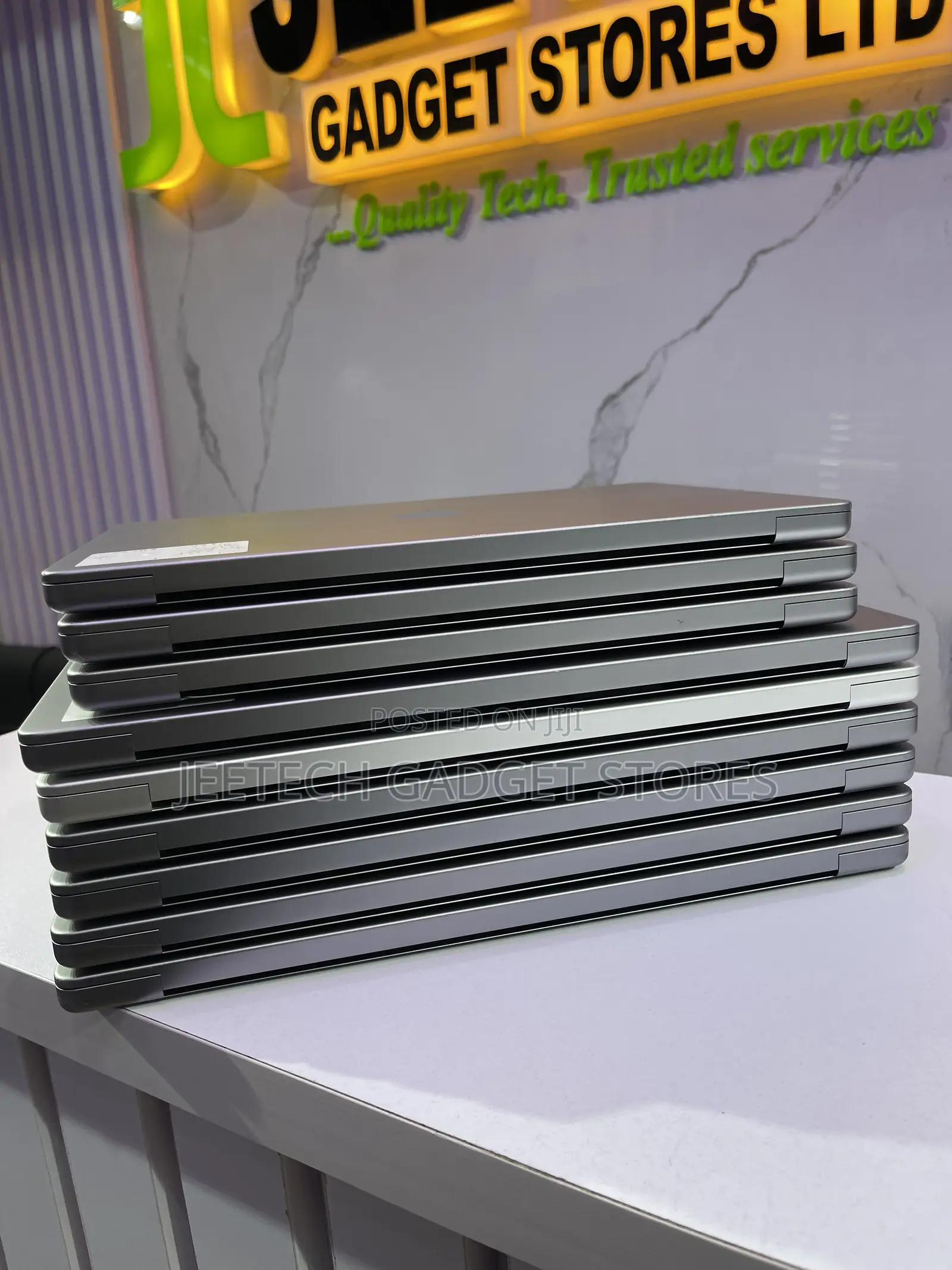 Laptop Apple MacBook Pro 2021 M1 32GB Apple M1 Pro SSD 1T