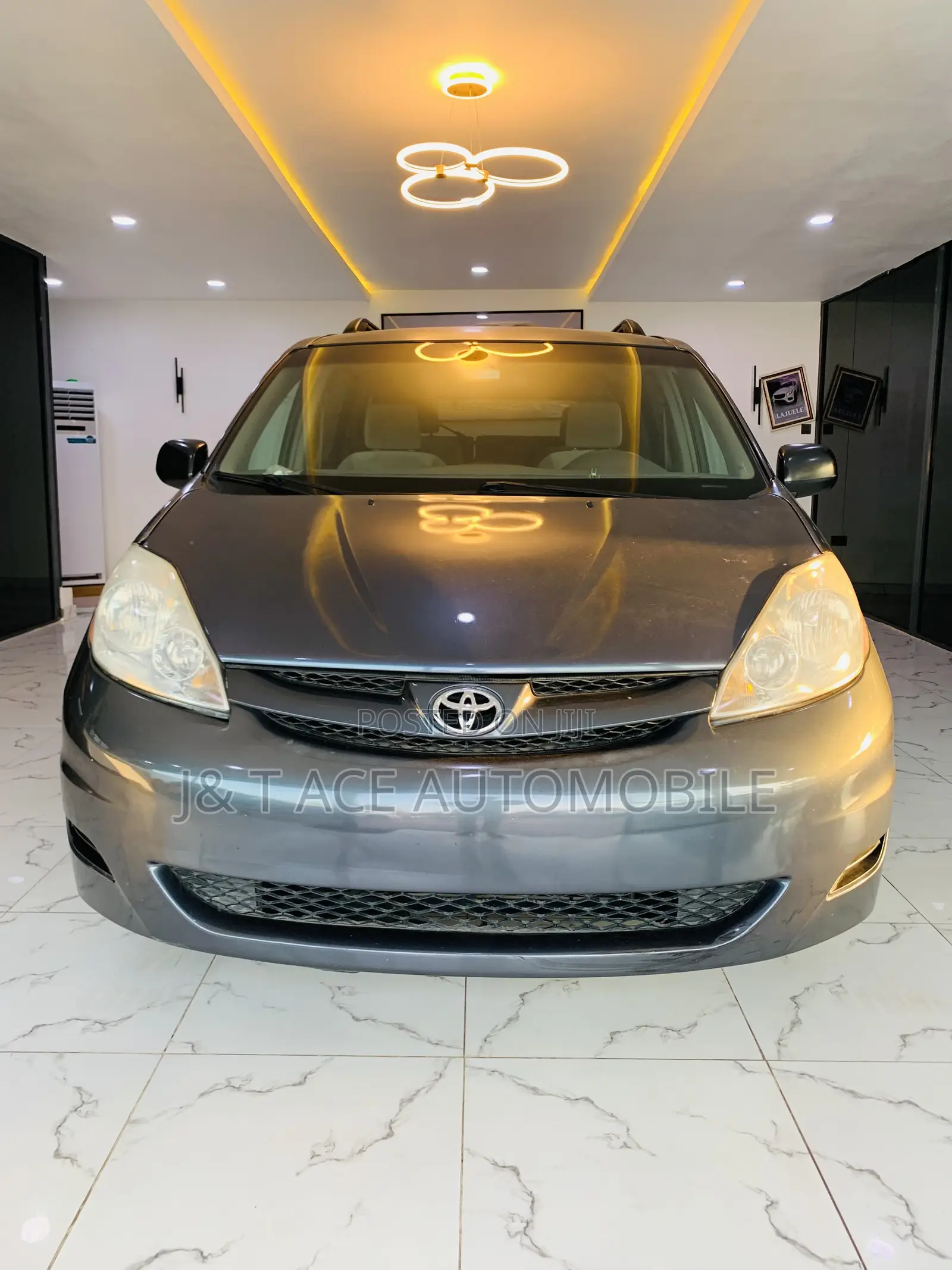 Toyota Sienna 2006 Gray