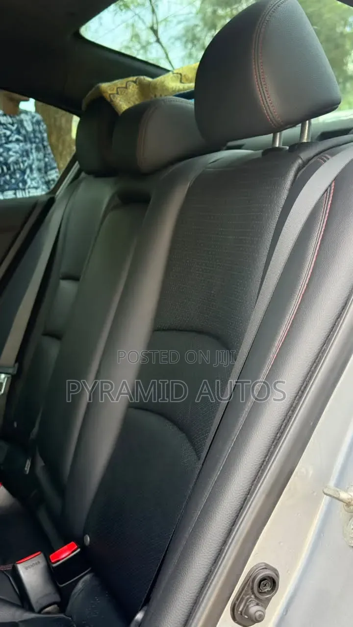 Honda Accord 2018 Gray