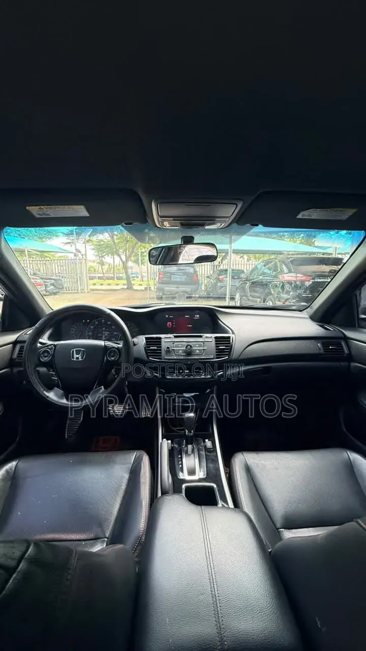 Honda Accord 2018 Gray