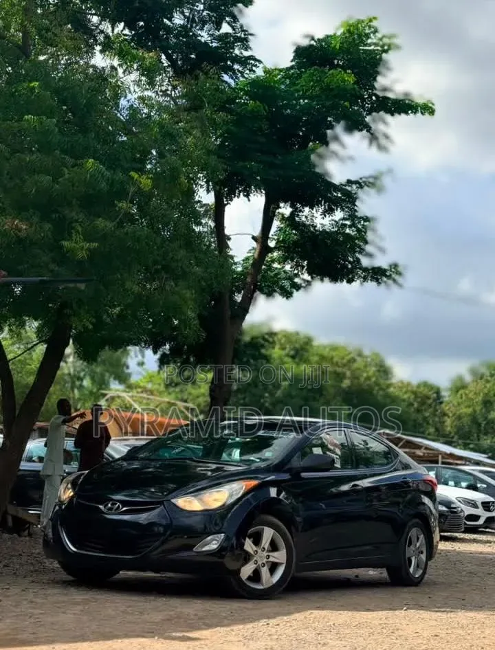 Hyundai Elantra 2014 Black