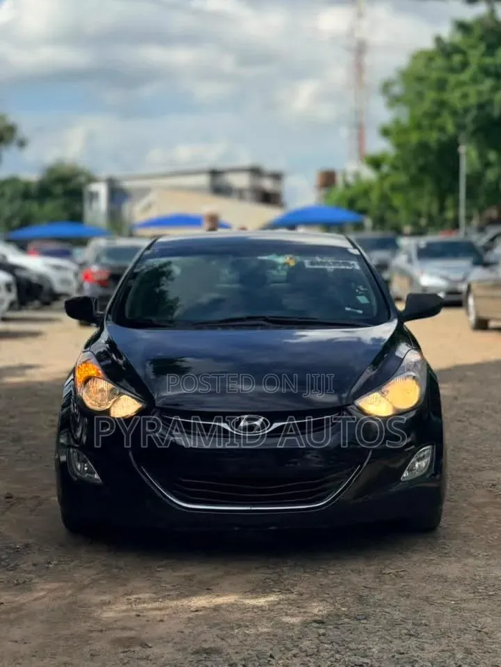 Hyundai Elantra 2014 Black
