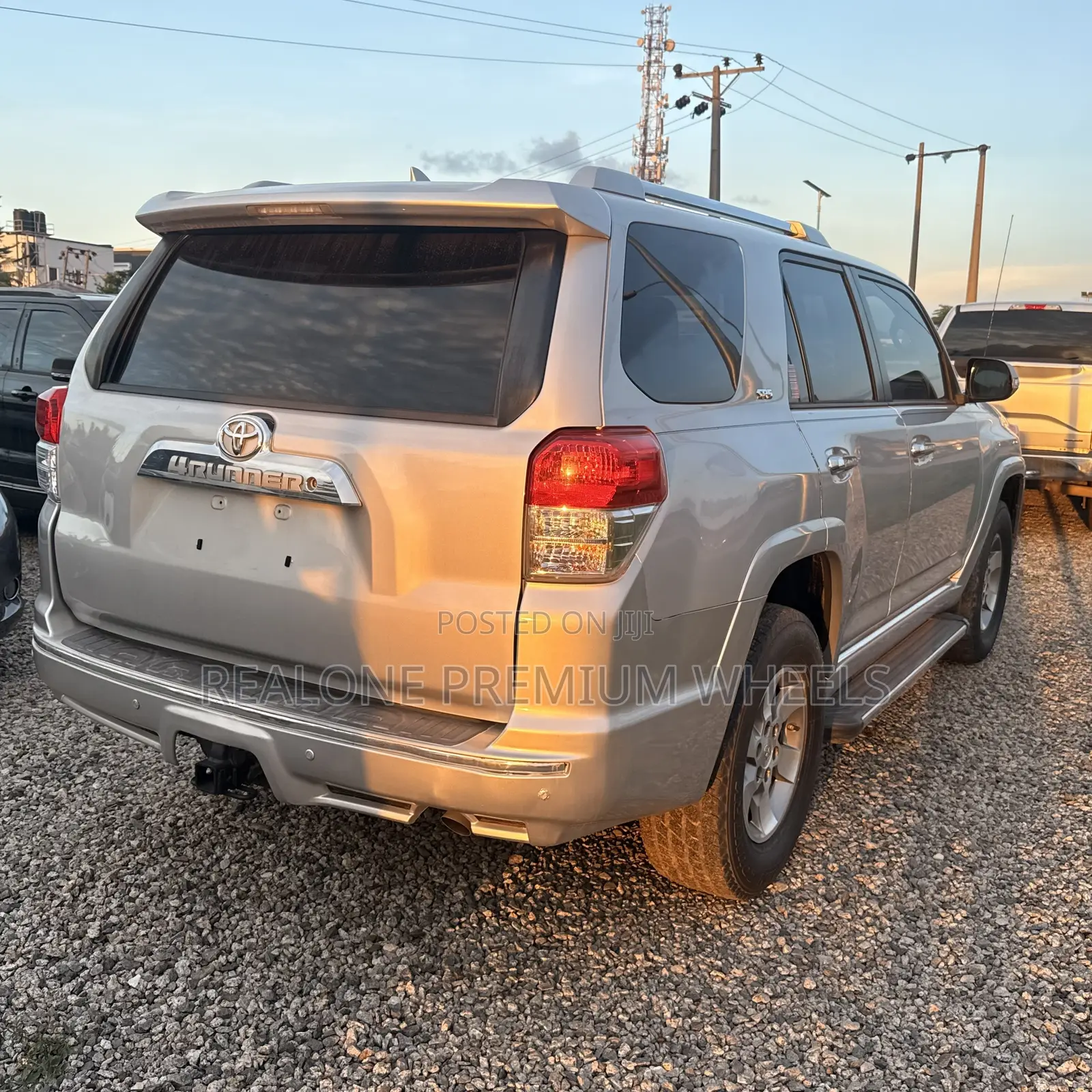 Toyota 4-Runner 2013 Silver