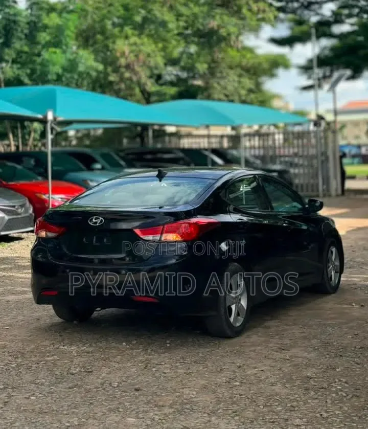 Hyundai Elantra 2014 Black