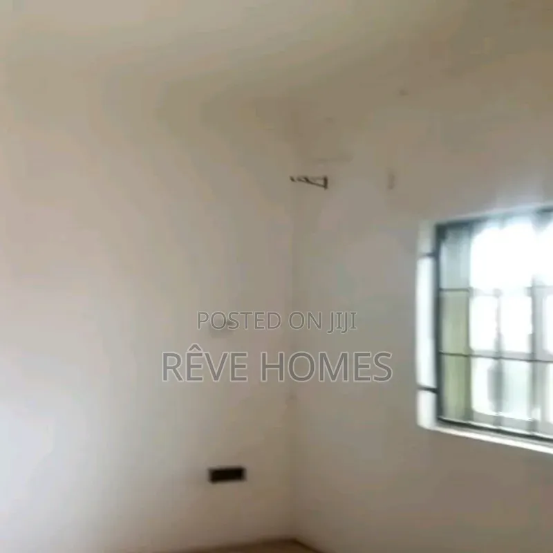 3bdrm Block of Flats in Ifako-Gbagada for rent
