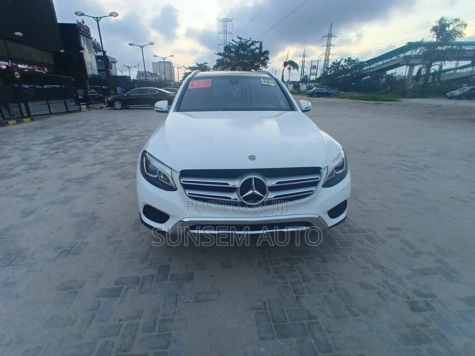 Mercedes-Benz GLC-Class 2017 White