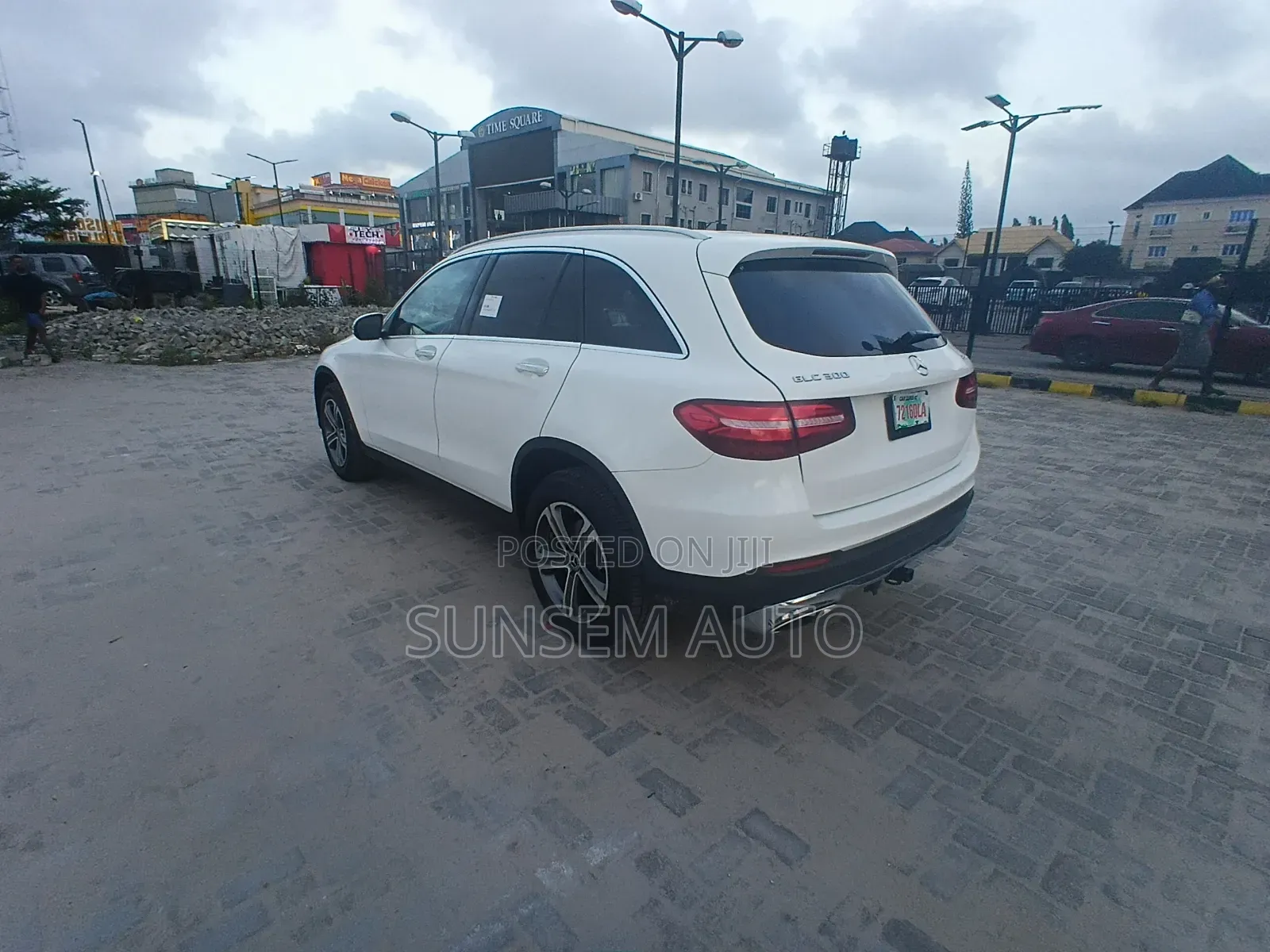 Mercedes-Benz GLC-Class 2017 White