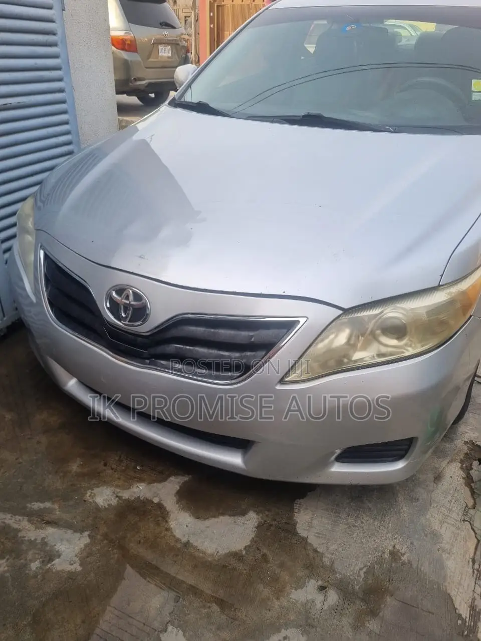 Toyota Camry 2010 Silver