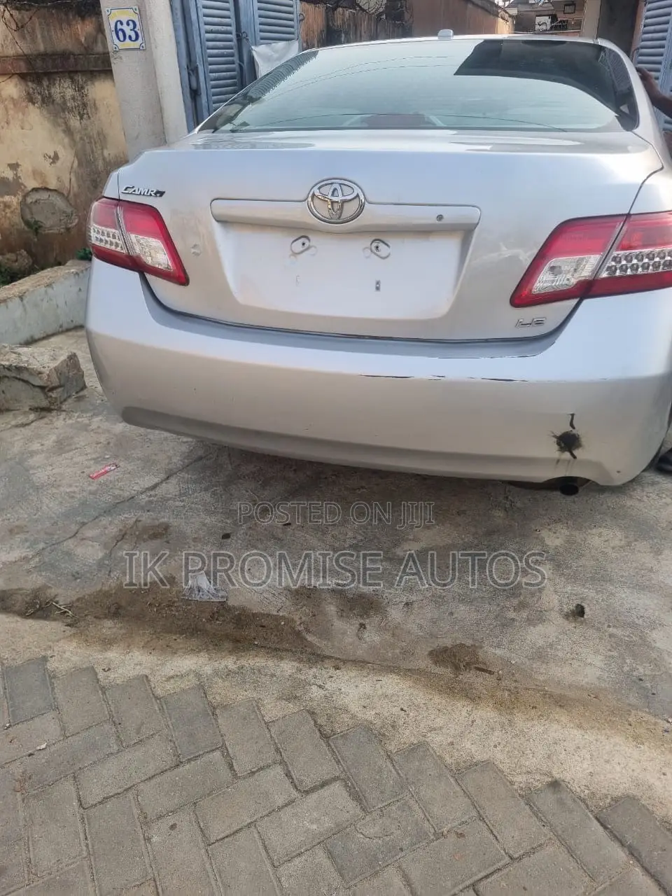 Toyota Camry 2010 Silver